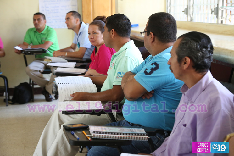 Directores y subdirectores de centros educativos inician Diplomado en Liderazgo Docentes